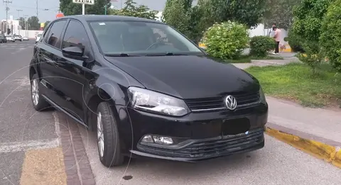 Volkswagen Polo 1.6L Base 5P Ac usado (2018) color Negro precio $180,000