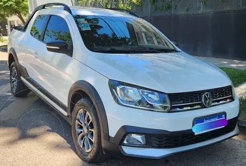 Volkswagen Saveiro Cross usado (2018) color Blanco precio u$s17.000