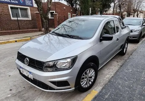 Volkswagen Saveiro 1.6 Cabina Doble Pack High usado (2021) color Gris Plata  financiado en cuotas(anticipo $2.000.000 cuotas desde $250.000)