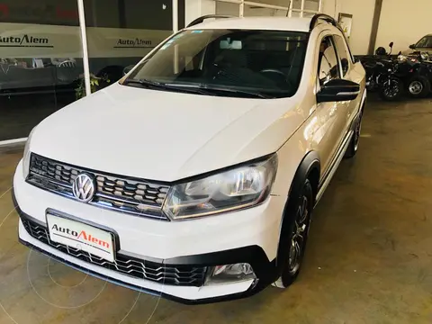 Volkswagen Saveiro 1.6 Cross usado (2018) color Blanco precio $13.800.000