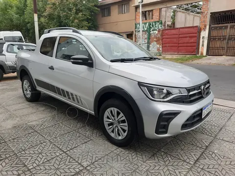 Volkswagen Saveiro CD Comfortline usado (2024) color Gris Platino financiado en cuotas(anticipo $5.999.999)