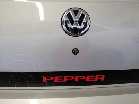 Volkswagen Saveiro Pepper CD usado (2020) color Plata financiado en mensualidades(enganche $87,100 mensualidades desde $6,369)