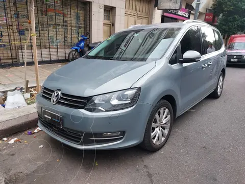 Volkswagen Sharan 2.0 TSi Highline usado (2013) color Azul precio u$s12.000