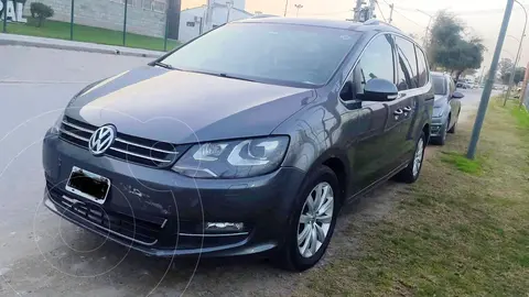 Volkswagen Sharan 2.0 TSi Highline usado (2013) color Gris precio $16.000.000
