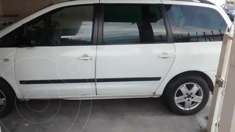 Volkswagen Sharan 1.8L Comfortline usado (2004) color Blanco precio $45,000