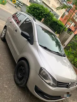 foto Volkswagen Spacefox Highline 1.6L usado (2012) color Plata precio u$s11.000
