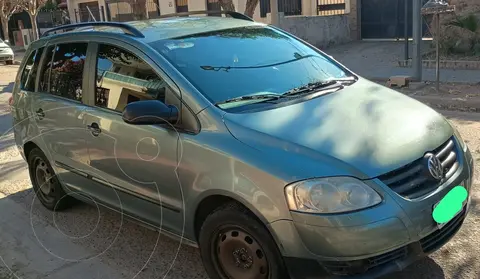 Volkswagen Suran 1.6 Comfortline usado (2009) color Verde precio $8.200.000
