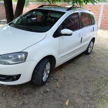 Volkswagen Suran 1.6 Highline I-Motion usado (2014) color Blanco precio u$s10.000
