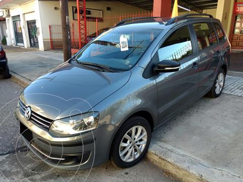 foto Volkswagen Suran 1.6 Trendline usado (2014) color Gris precio $1.600.000