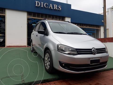 foto Volkswagen Suran 1.6 Comfortline usado (2012) color Gris Claro precio $830.000