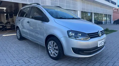 Volkswagen Suran SURAN 1.6 COMFORTLINE  L/10 usado (2013) color Gris precio $12.400.000