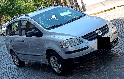 Volkswagen Suran 1.6 Comfortline usado (2010) color Plata precio u$s8.500