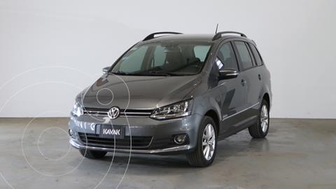 foto Volkswagen Suran 1.6 Highline usado (2015) color Gris precio $1.400.000