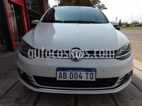 foto Volkswagen Suran 1.6 Highline usado (2018) color Blanco precio $1.280.000