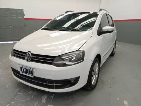 Volkswagen Suran SURAN 1.6 HIGHLINE     L/10 usado (2012) color Blanco precio $5.440.000