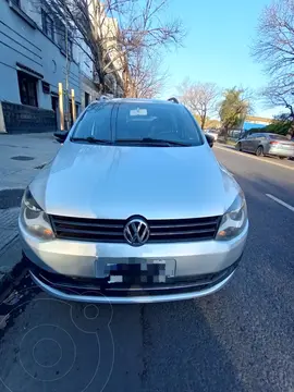 foto Volkswagen Suran 1.6 Trendline usado (2012) color Gris precio $11.450.000