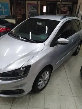Volkswagen Suran 1.6 Highline usado (2015) color Plata Reflex precio $15.000.000