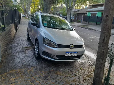 Volkswagen Suran 1.6 Comfortline usado (2018) color Gris Plata  precio u$s14.000