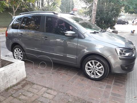 foto Volkswagen Suran 1.6 Highline usado (2013) color Verde precio $990.000