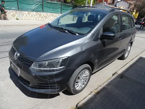 Volkswagen Suran 1.6 Comfortline usado (2016) color Gris precio $13.500.000