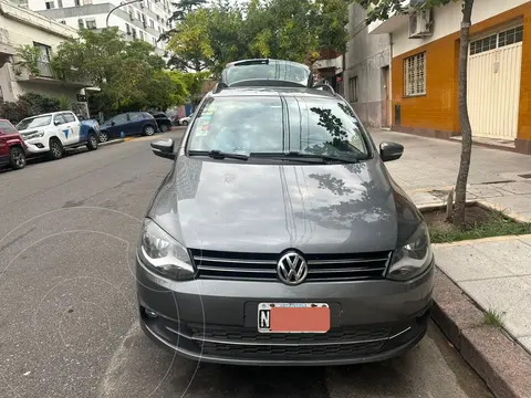 Volkswagen Suran 1.6 Highline I-Motion usado (2013) color Gris Off-Road precio u$s9.390