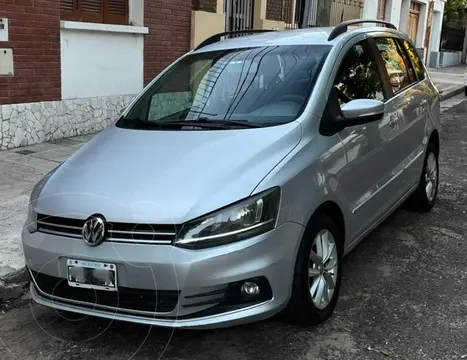 Volkswagen Suran 1.6 Comfortline usado (2015) color Plata precio $17.000.000