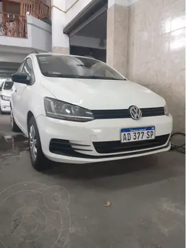 Volkswagen Suran 1.6 Comfortline usado (2019) color Blanco Cristal precio $3.210.000