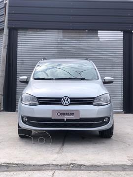 Volkswagen Suran 1.6 Highline usado (2014) color Gris Off-Road precio $2.000.000