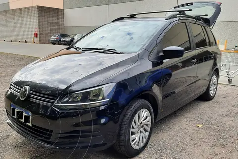 Volkswagen Suran 1.6 Comfortline usado (2016) color Negro precio u$s10.600