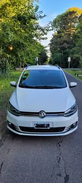 Volkswagen Suran 1.6 Highline usado (2015) color Blanco Cristal precio $3.500.000