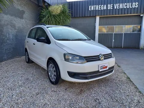 Volkswagen Suran SURAN 1.6 COMFORTLINE  L/10 usado (2011) color Blanco precio $10.200.000