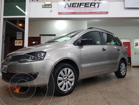 foto Volkswagen Suran 1.6 Track usado (2014) color Beige precio $990.000