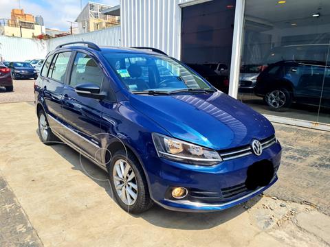 Volkswagen Suran 1.6 Highline usado (2015) color Azul Starlight financiado en cuotas(anticipo $1.109.900)