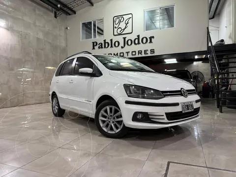 Volkswagen Suran 1.6 Comfortline Plus usado (2015) color Blanco precio u$s11.000