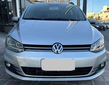 Volkswagen Suran 1.6 Trendline usado (2015) color Gris precio $15.000.000