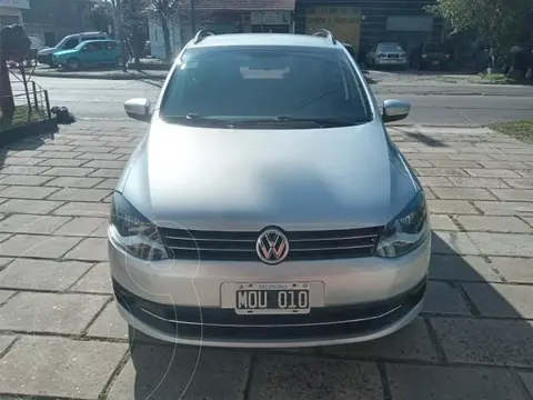 Volkswagen Suran 1.6 Highline usado (2018) color Gris precio $3.000.000