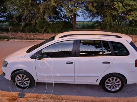 Volkswagen Suran 1.6 Trendline usado (2010) color Blanco precio $580.000