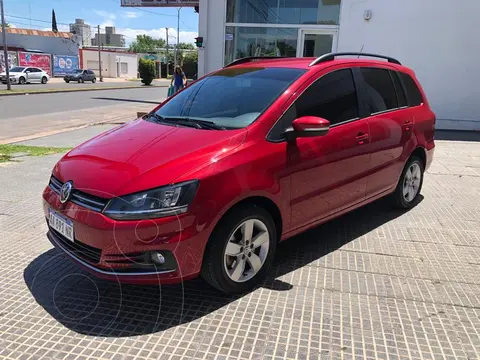 Volkswagen Suran 1.6 Trendline usado (2017) color Rojo precio $3.550.000