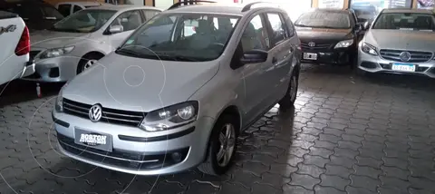 Volkswagen Suran 1.6 Comfortline usado (2012) color Plata precio $2.380.000