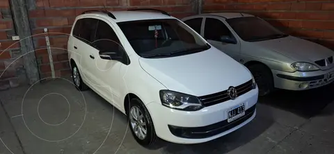 Volkswagen Suran 1.6 Trendline usado (2013) color Blanco precio $14.000.000
