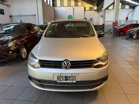 Volkswagen Suran 1.6 Comfortline usado (2013) color Gris Vulcano precio $11.500.000