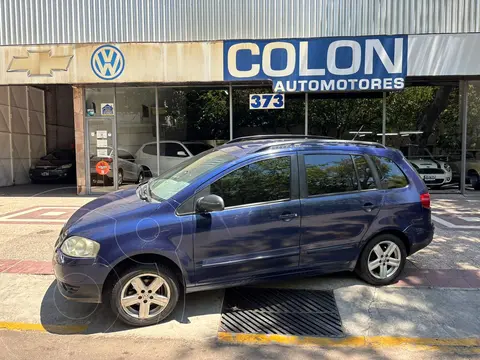 Volkswagen Suran 1.6 Highline usado (2008) color Azul precio $8.250.000