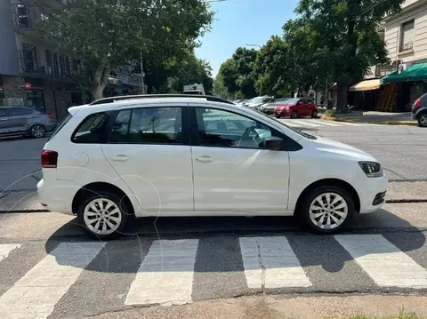 Volkswagen Suran 1.6 Comfortline usado (2015) color Blanco precio u$s10.500