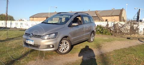 foto Volkswagen Suran 1.6 Comfortline usado (2016) color Beige Arena precio $1.160.000