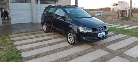 Volkswagen Suran 1.6 Highline usado (2013) color Negro Universal precio $13.000.000