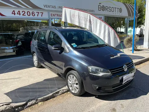 Volkswagen Suran 1.6 Highline usado (2011) color Azul Antracita precio $3.100.000