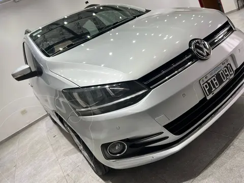 foto Volkswagen Suran 1.6 Highline usado (2015) color Gris precio u$s11.500