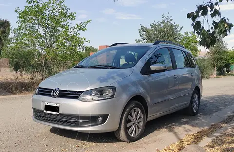 foto Volkswagen Suran 1.6 Highline I-Motion usado (2011) color Plata precio $2.300.000