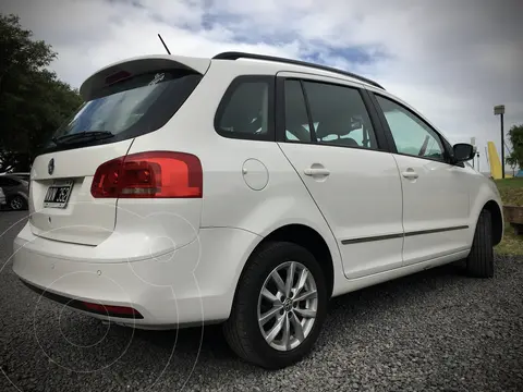 Volkswagen Suran 1.6 Highline Cuero usado (2014) color Blanco Cristal precio $14.500.000