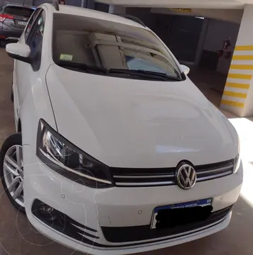 Volkswagen Suran 1.6 Highline usado (2018) color Blanco precio $4.200.000
